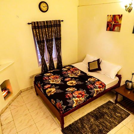 Bob'S Haven Bungalow Уті Екстер'єр фото