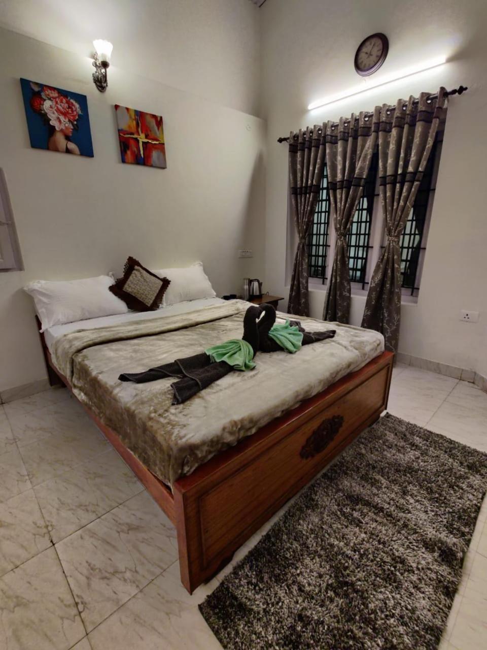 Bob'S Haven Bungalow Уті Екстер'єр фото