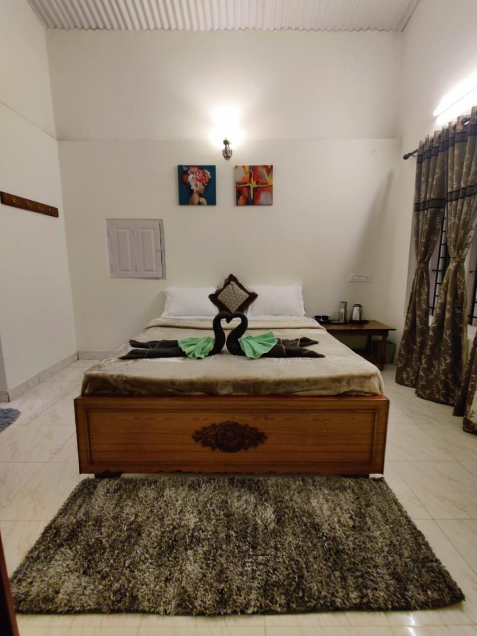 Bob'S Haven Bungalow Уті Екстер'єр фото